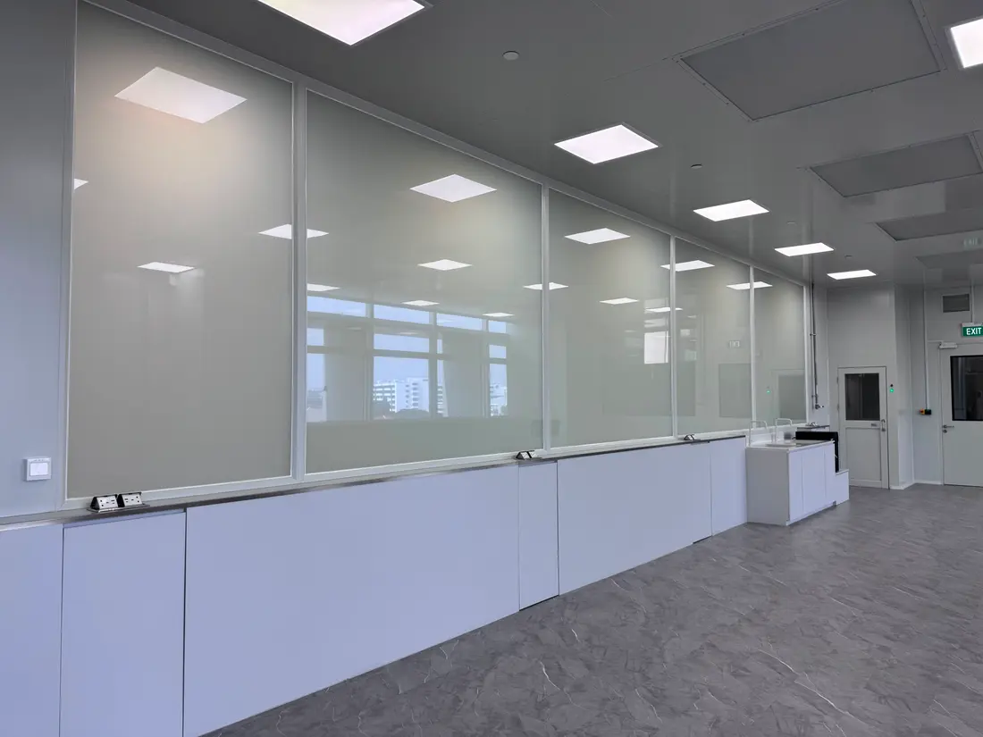 The same laboratory glass run switched frosted for privacy
